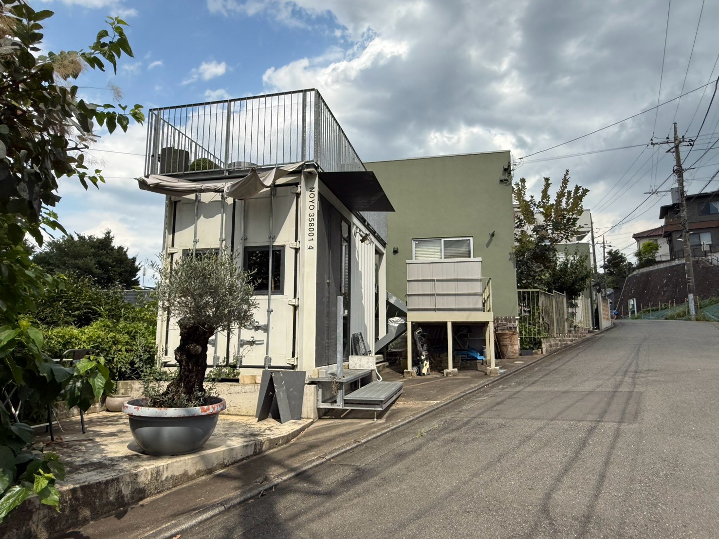 ★土地７３坪の余裕ある敷地に佇む、公園隣接・角地の平屋戸建！
